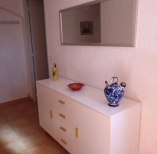 Les Vignes Et La Pinede Pres De La Appartement